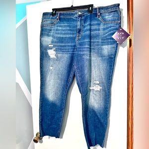 NWT Ava & Viv jegging. Size 22.